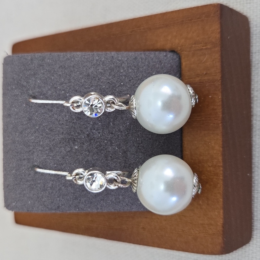 Glass Pearl Lever Back Earrings